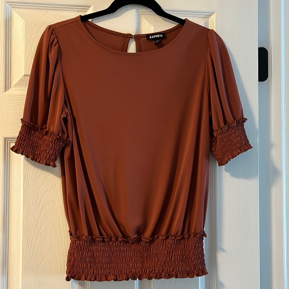 Express Rust Ruffled Half Sleeve Tunic Size Small